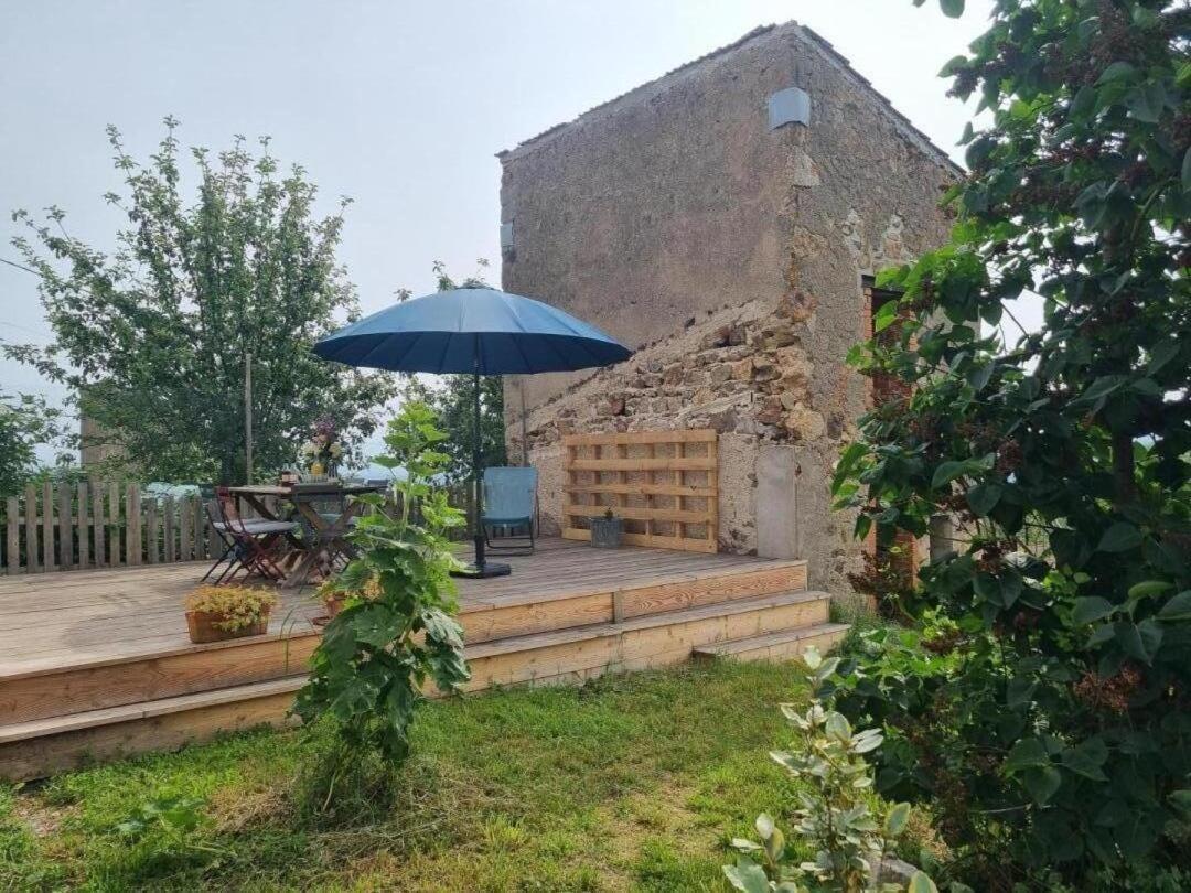 לינה וארוחת בוקר Villemontais La Ferme Des Galoches מראה חיצוני תמונה